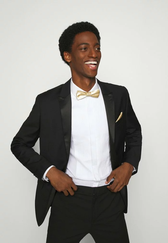 Only & Sons ONSTRENT BOW TIE BOX HANKERCHIEF SET - Mouchoir De Poche - Golden Spice 1 Only & Sons ONSTRENT BOW TIE BOX HANKERCHIEF SET - Mouchoir De Poche - Golden Spice