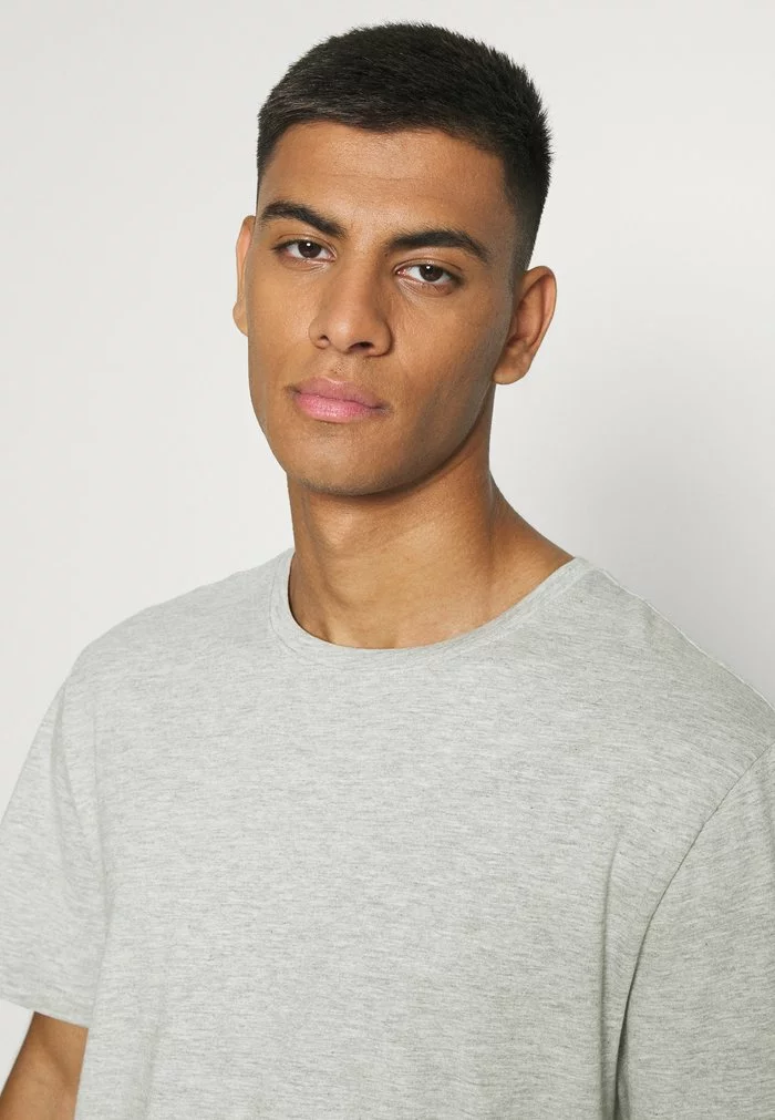 Only & Sons ONSMATT LIFE LONGY TEE 7 PACK - T-shirt Basique - Dark Grey Melange 7 Only & Sons ONSMATT LIFE LONGY TEE 7 PACK - T-shirt Basique - Dark Grey Melange – Image 7