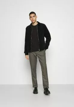 Only & Sons ONSNIGUEL LIFE CREW NECK - Pullover - Black -Only & Sons Soldes Boutique cbf6b98e9d3746ee9986373a92881883