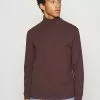 Only & Sons ONSMICHAN SLIM ROLLNECK TEE - T-shirt à Manches Longues - Fudge