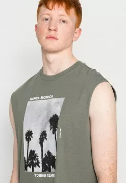 Only & Sons ONSGRAYSON RLX - T-shirt Imprimé - Castor Gray -Only & Sons Soldes Boutique d2c3cb1eaa4c4ffca65743cd88f7e61b