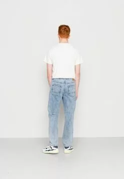 Only & Sons ONSEDGE LOOSE LIGHT - Jean Droit - Blue Denim 7 Only & Sons ONSEDGE LOOSE LIGHT - Jean Droit - Blue Denim -Only & Sons Soldes Boutique d4c66a927fe949f3a9713b620a6c061c