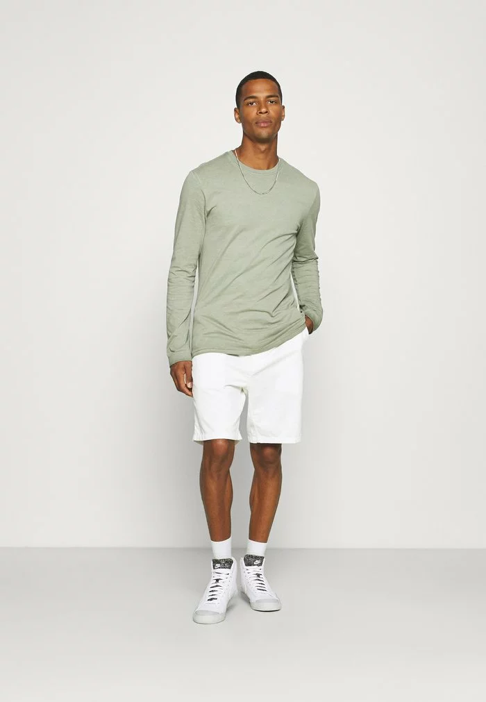 Only & Sons ONSMILLENIUM LIFE WASHED TEE - T-shirt à Manches Longues - Olive Night 2 Only & Sons ONSMILLENIUM LIFE WASHED TEE - T-shirt à Manches Longues - Olive Night – Image 2