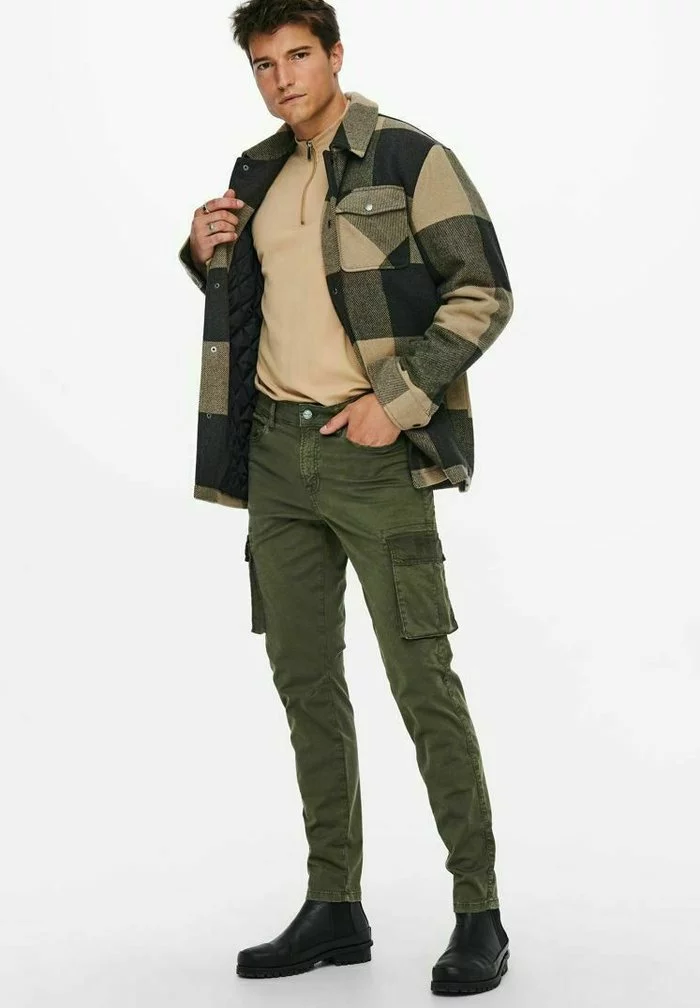 Only & Sons ONSKRIS - Pantalon Cargo - Olive Night 2 Only & Sons ONSKRIS - Pantalon Cargo - Olive Night – Image 2