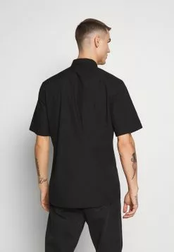 Only & Sons ONSSANE SOLID POPLIN - Chemise Classique - Black -Only & Sons Soldes Boutique d97a01cc65984ec08a9b93c289ee031e