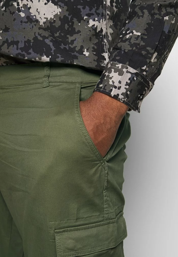 Only & Sons ONSCAM CUFF - Pantalon Cargo - Olive Night 5 Only & Sons ONSCAM CUFF - Pantalon Cargo - Olive Night – Image 5