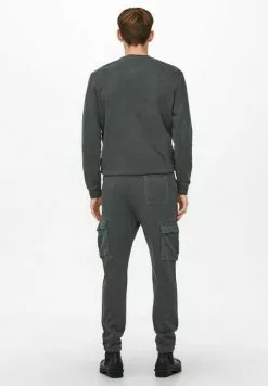 Only & Sons Pantalon Cargo - Grey Pinstripe 9 Only & Sons Pantalon Cargo - Grey Pinstripe -Only & Sons Soldes Boutique e436c4200d7b4618b13b3ffcc7765041