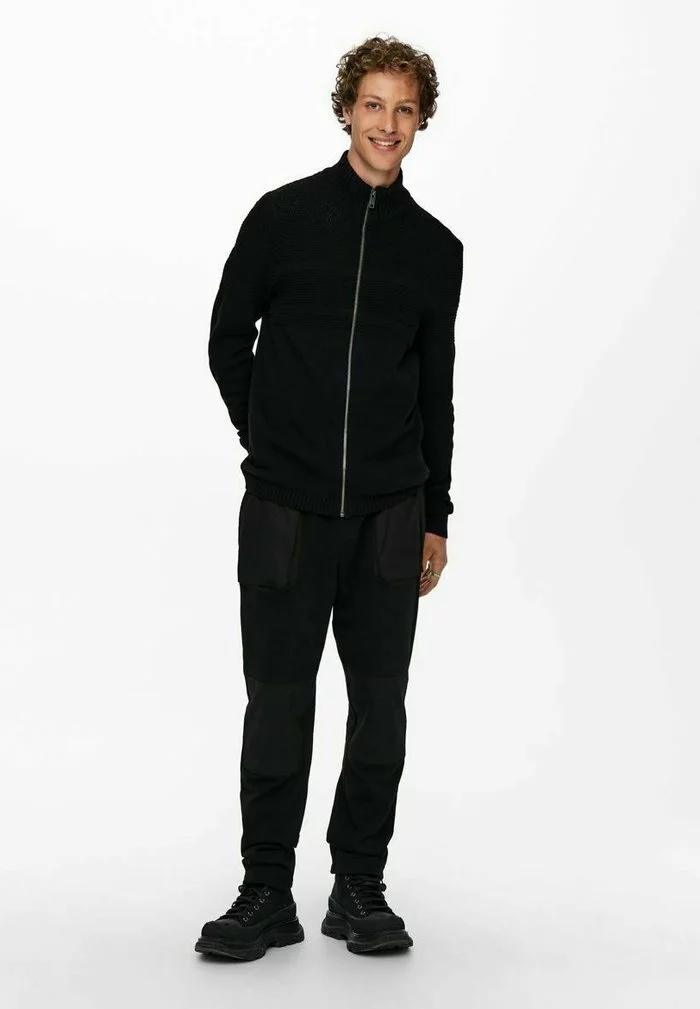 Only & Sons ONSBACE - Gilet - Black 2 Only & Sons ONSBACE - Gilet - Black – Image 2