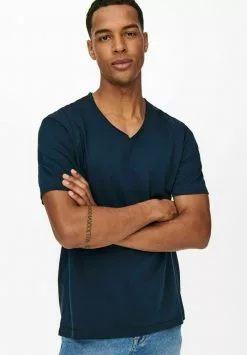 Only & Sons T-shirt Basique - Moonlit Ocean 10 Only & Sons T-shirt Basique - Moonlit Ocean -Only & Sons Soldes Boutique eeaf2abdbb1a4b38bfad28ae1620e3a9