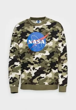 Only & Sons ONSNASA RELAX CREW NECK - Sweatshirt - Olive Night -Only & Sons Soldes Boutique f39165a140f24d7a90b07ca91a9c9701