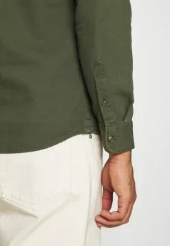 Only & Sons ONSBRYCE LIFE ORGANIC - Chemise - Scarab 11 Only & Sons ONSBRYCE LIFE ORGANIC - Chemise - Scarab -Only & Sons Soldes Boutique f6f797bf0eca4999a7aeebcdcfb30a5e